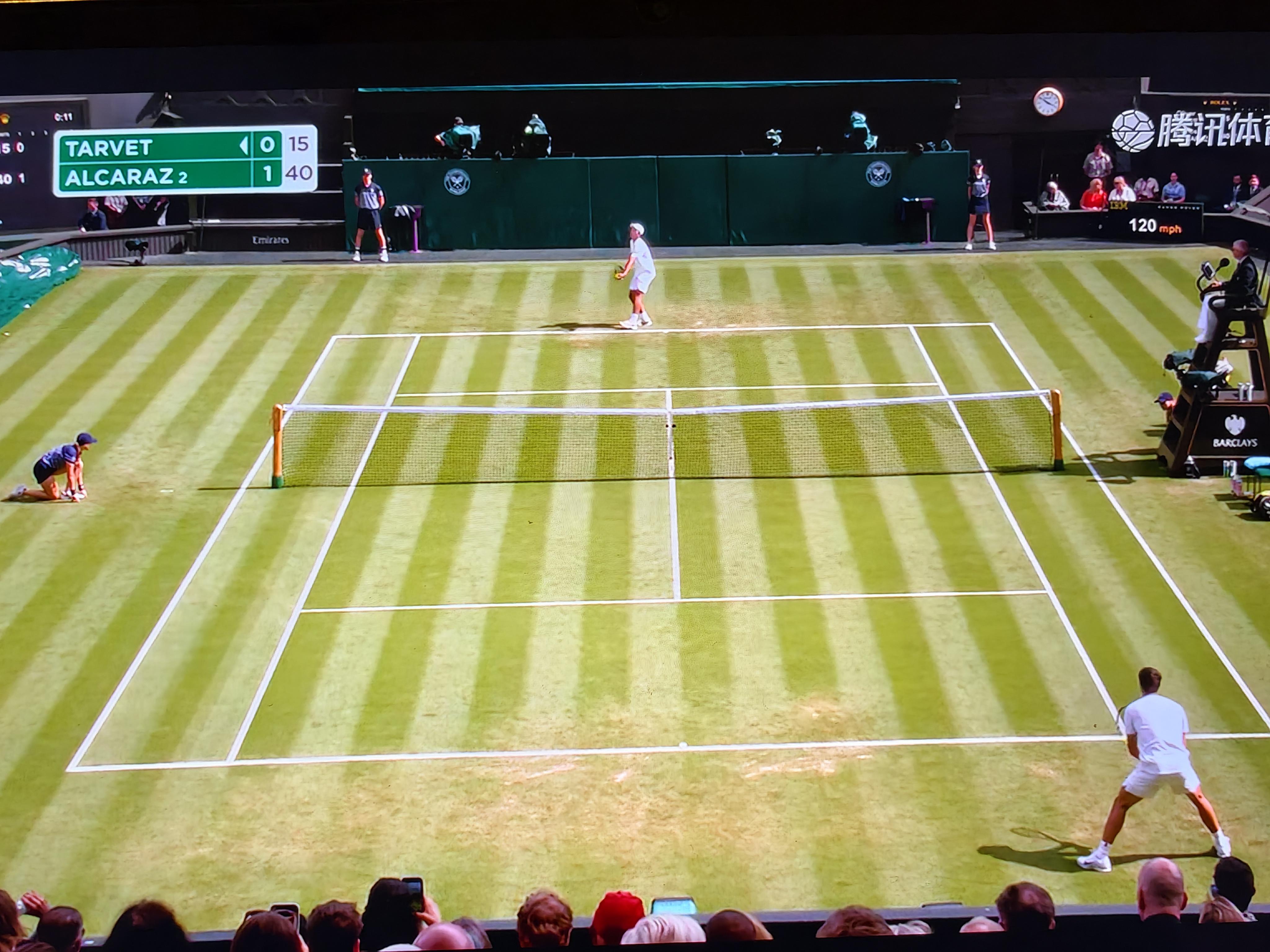 小苍解说视频-斯图加特迎亚冠关键赛，窗口期手感冰凉，震撼外界，球探报告显示潜力的简单介绍