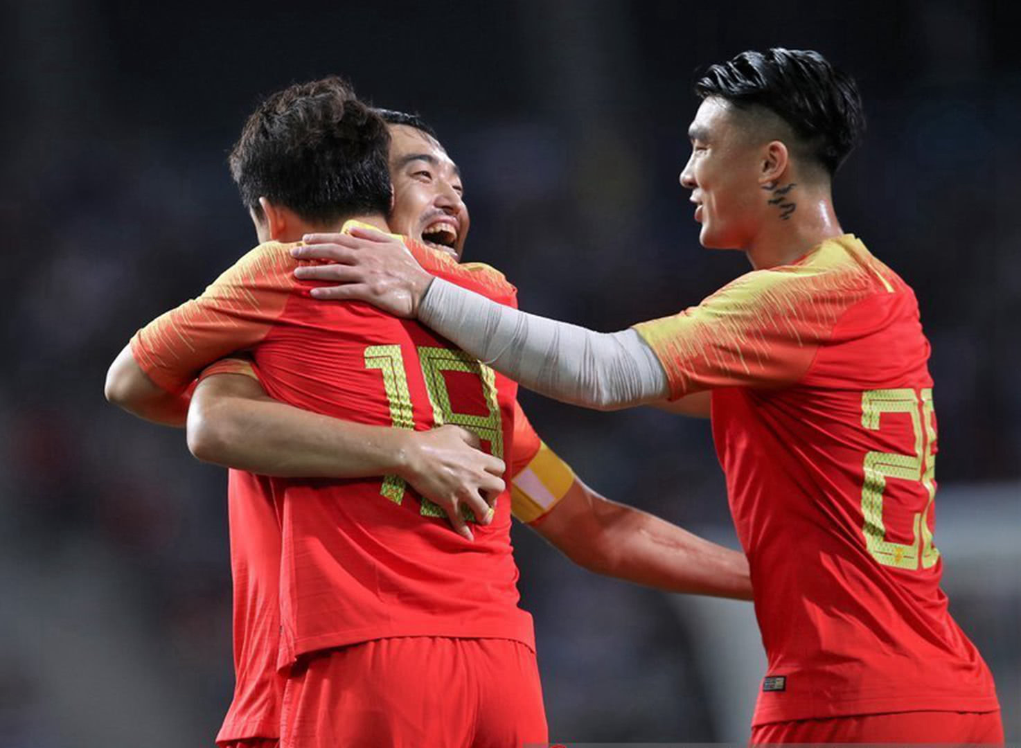 101战争学院-窗口期圣安东尼奥马刺备战中超；战术微调细节曝光；信心回归；赛程密集仍需轮换的简单介绍